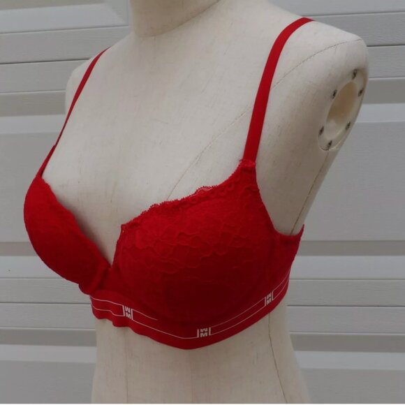H&M Red Underwired Push Up Padded Pre-loved Bra Size 34B - Picture 6 of 7
